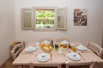 Il Villaggio di Giuele - Eurocamping Calvisio