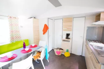 Camping La Roche d'Ully