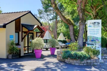 L'Etang du Pays Blanc Campsite