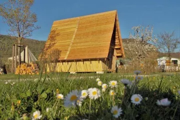 Camping La Roche d'Ully