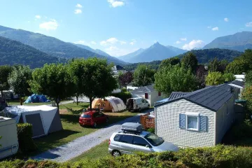 Camping ecovillage Soleil du Pibeste 