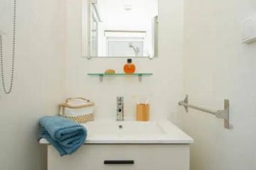 Flower Camping  A La Rencontre du Soleil