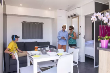 Camping Les Mûriers