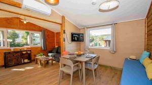 Camping Montana Parc - Gassin Golfe de St Tropez