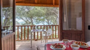 Camping Torre de la Mora
