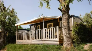 Flower Camping LA STENIOLE by Resasol