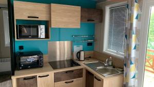 Flower Camping La Rivière