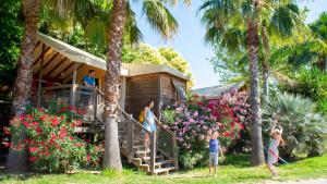 Camping Les Pêcheurs
