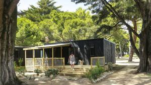 Flower Camping Tamarins Plage 