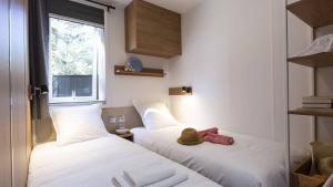 Flower Camping Tamarins Plage 