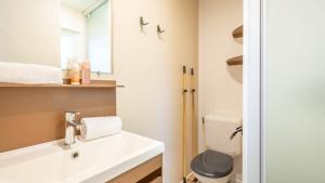 Camping au Port de l'Houmeau - Maeva