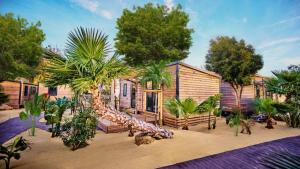 Camping Les Sables D'or 