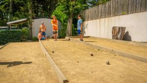Camping Les Ajoncs d'Or - Maeva