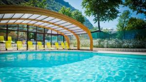 Flower Camping  A La Rencontre du Soleil