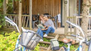 Camping Ushuaïa Villages Les Fougères - Maeva