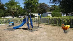 Camping Ushuaïa Villages Les Fougères - Maeva