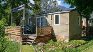 Flower Camping  A La Rencontre du Soleil