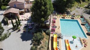 Flower Camping La Rivière