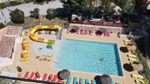 Flower Camping La Rivière