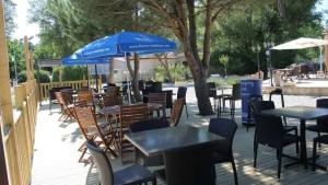 Flower Camping La Rivière