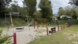 Flower Camping La Rivière