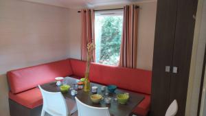 Flower Camping La Rivière