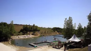Les Hameaux des Lacs