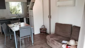 Camping La Roche d'Ully