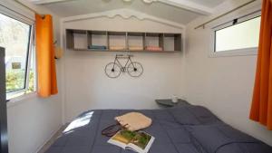 Flower Camping  A La Rencontre du Soleil