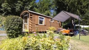 Flower Camping  A La Rencontre du Soleil