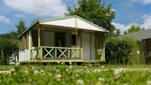 Camping La Roche d'Ully