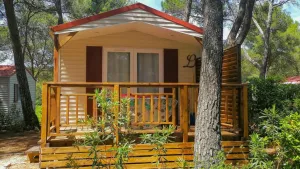 Camping La Pinède