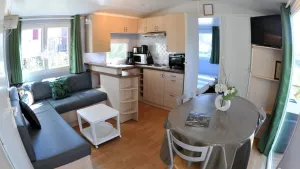 Camping La Pinède