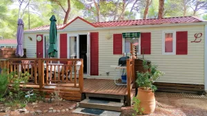 Camping La Pinède