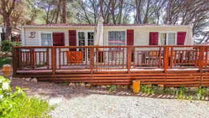 Camping La Pinède