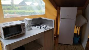 Flower Camping La Rivière