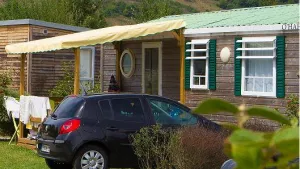 Camping La Roche d'Ully