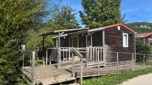Camping La Roche d'Ully
