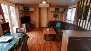 Camping La Pinède