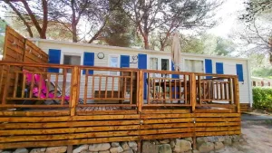 Camping La Pinède