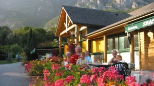 Camping ecovillage Soleil du Pibeste 