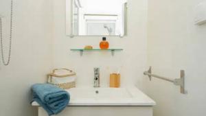 Flower Camping  A La Rencontre du Soleil