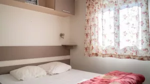 Camping ecodorp Soleil du Pibeste 