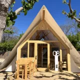 Glamping Iris