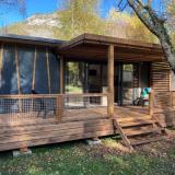 Chalet Portland Premium 35m² - 3 slaapkamers + TV + LV + Half-schaduwrijk terras