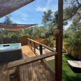 Cottage CÔTÉ JARDIN (6/8P) PRESTIGE 3HAB. 2BAN + TIPI 2 bedden