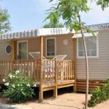 Stacaravan met airconditioning 3 slaapkamers + TV - by maeva