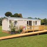 Mobil-home Standard Madera 24m² 2 dormitorios + TV + Terraza - Adaptado para personas con movilidad