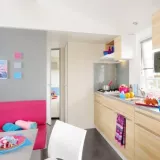 Stacaravan Confort 28m² (2 slaapkamers) + terras + TV