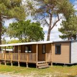 Stacaravan Premium 40m² (3 slaapkamers) - 2 badkamers + terras + TV + Vaatwasmachine